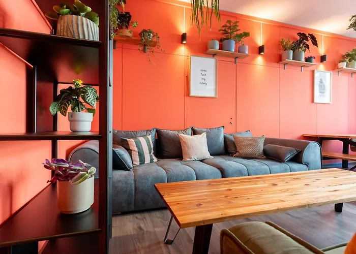 Mue Cubes - Capsule Hotel Basel